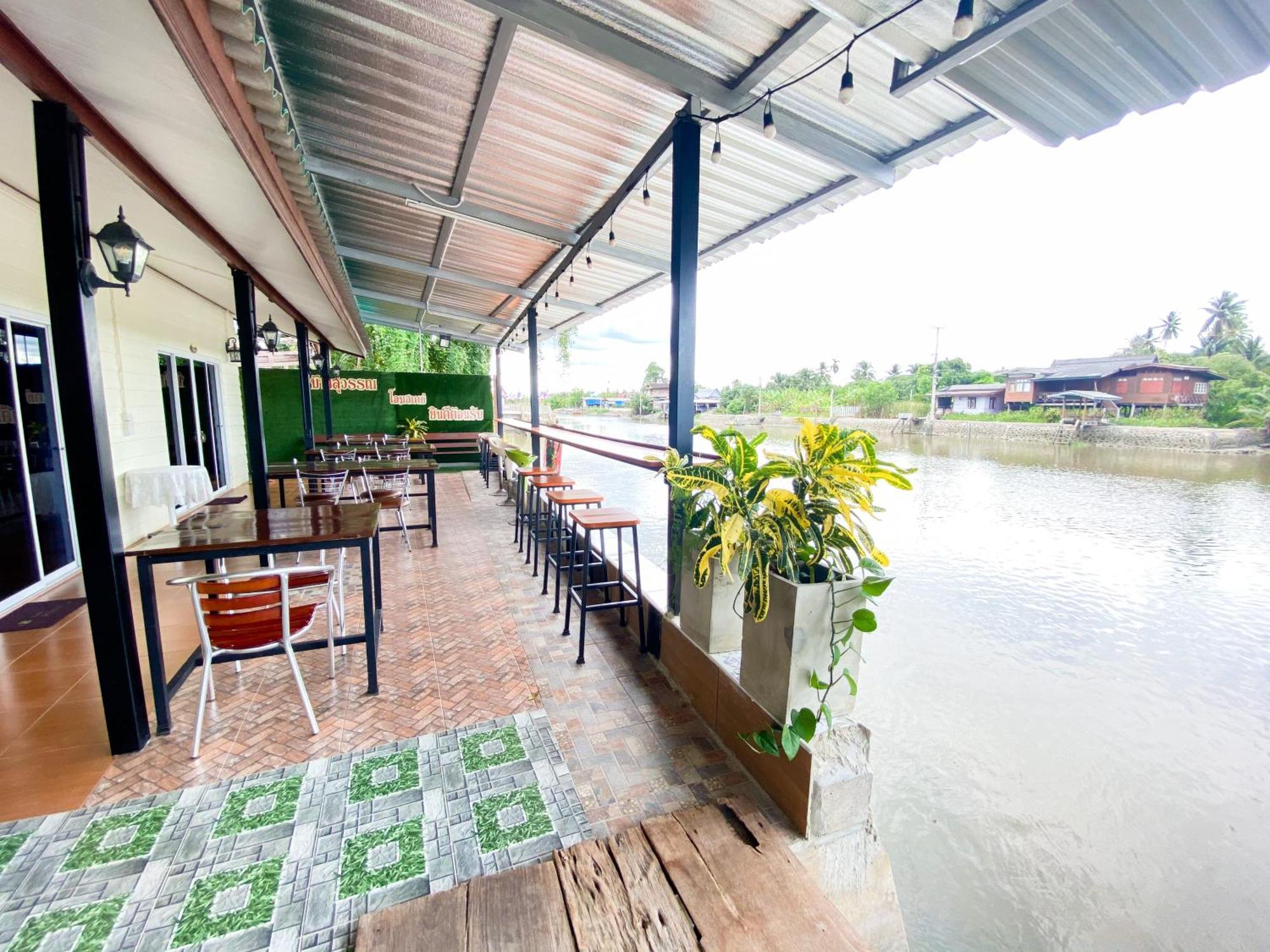 Bansuwan Homestay Amphawa Dış mekan fotoğraf