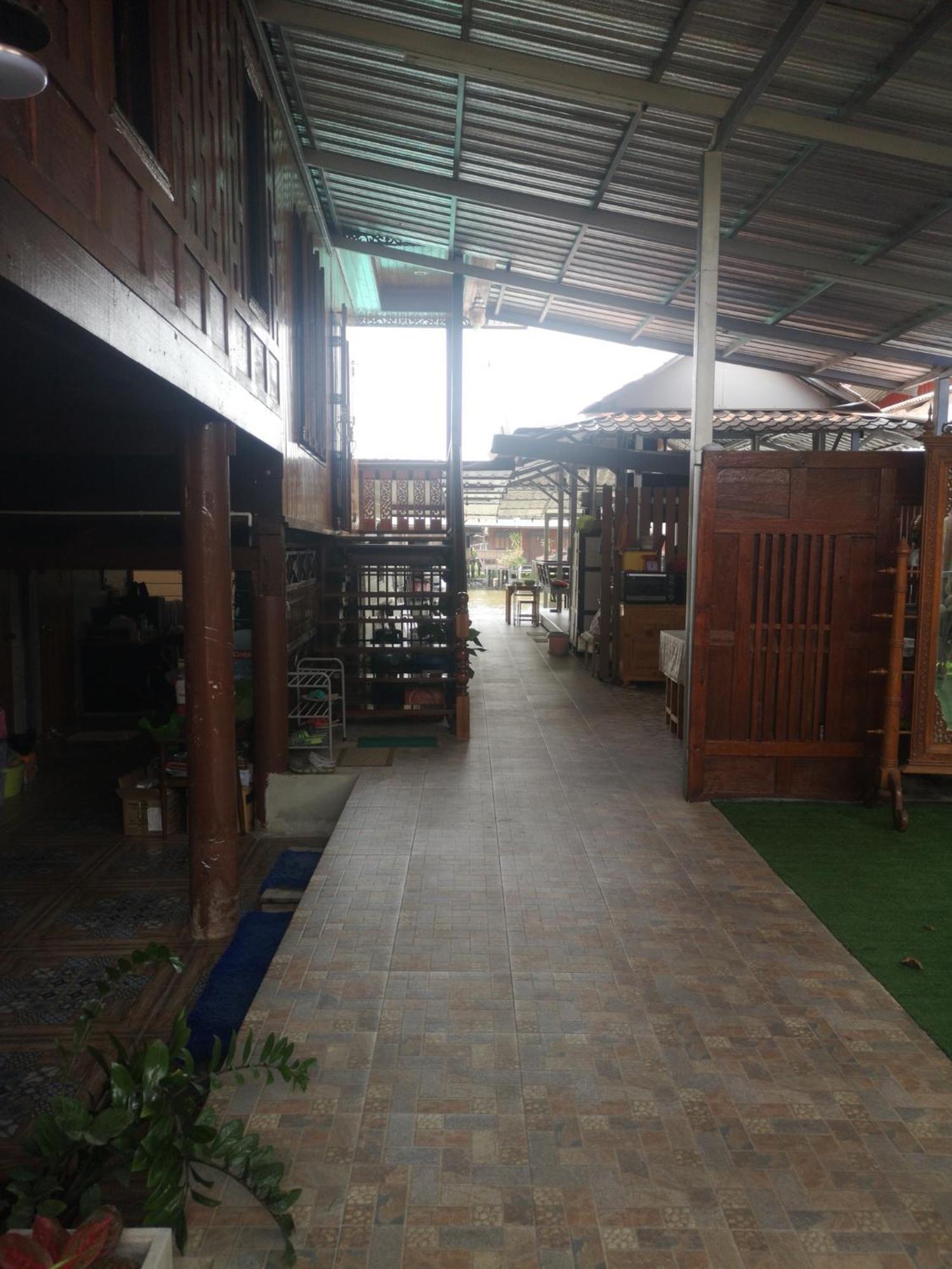 Bansuwan Homestay Amphawa Dış mekan fotoğraf