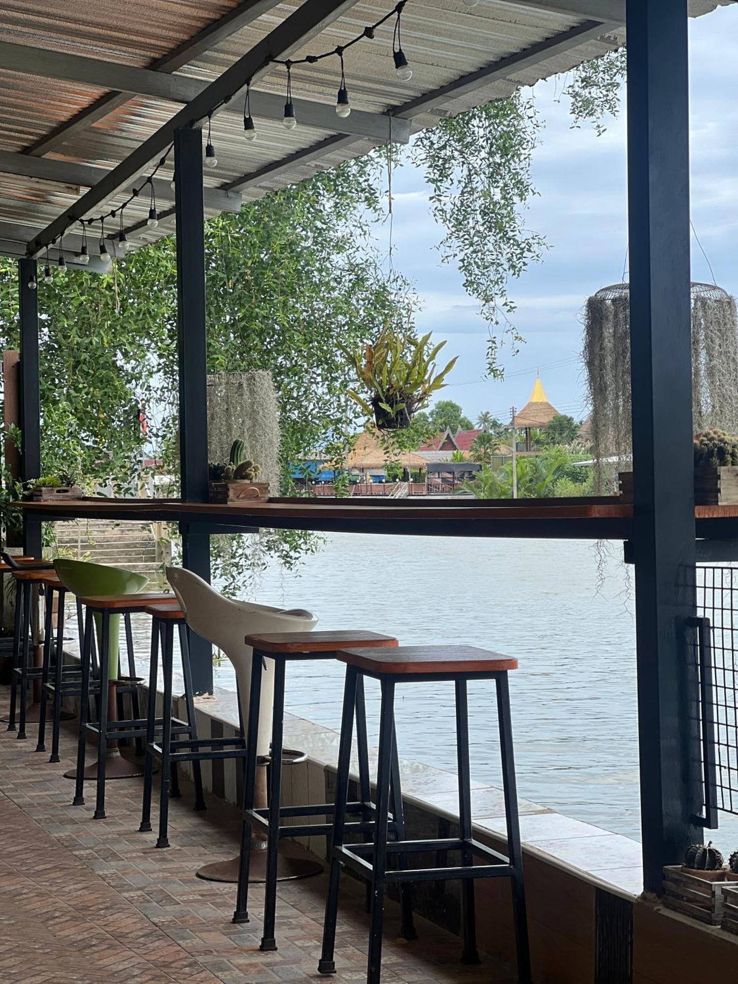 Bansuwan Homestay Amphawa Dış mekan fotoğraf