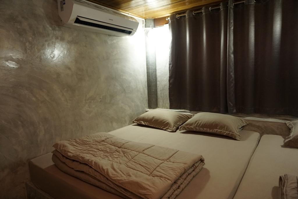 Bansuwan Homestay Amphawa Oda fotoğraf