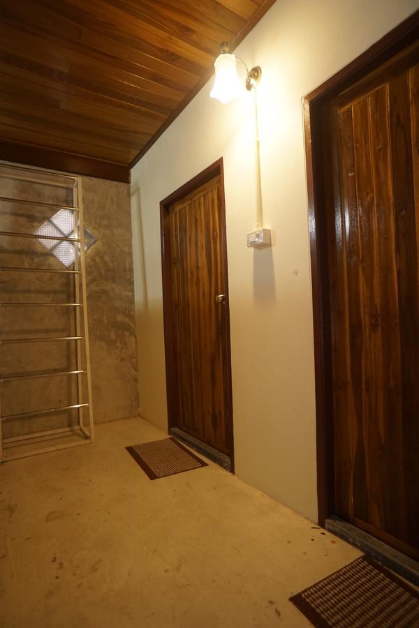 Bansuwan Homestay Amphawa Dış mekan fotoğraf