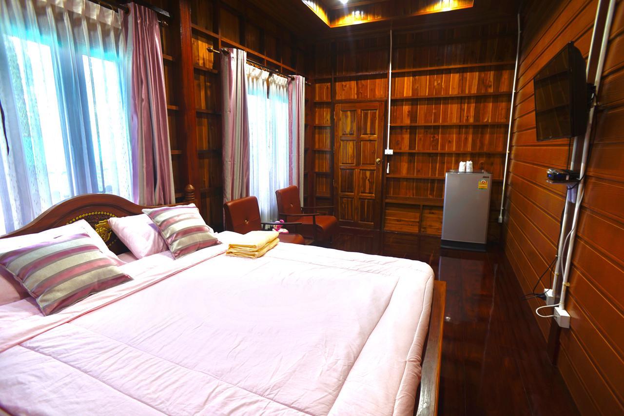Bansuwan Homestay Amphawa Dış mekan fotoğraf
