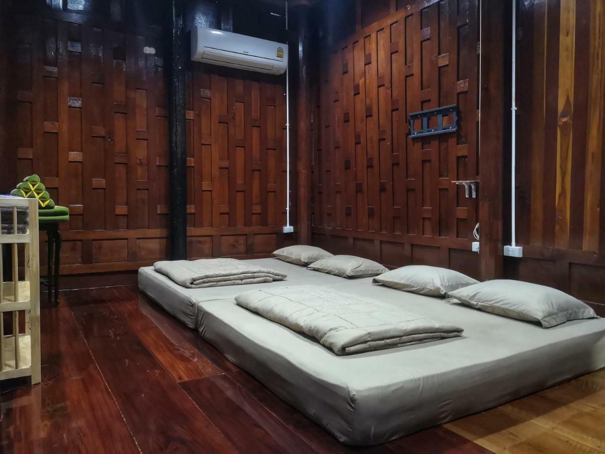 Bansuwan Homestay Amphawa Dış mekan fotoğraf